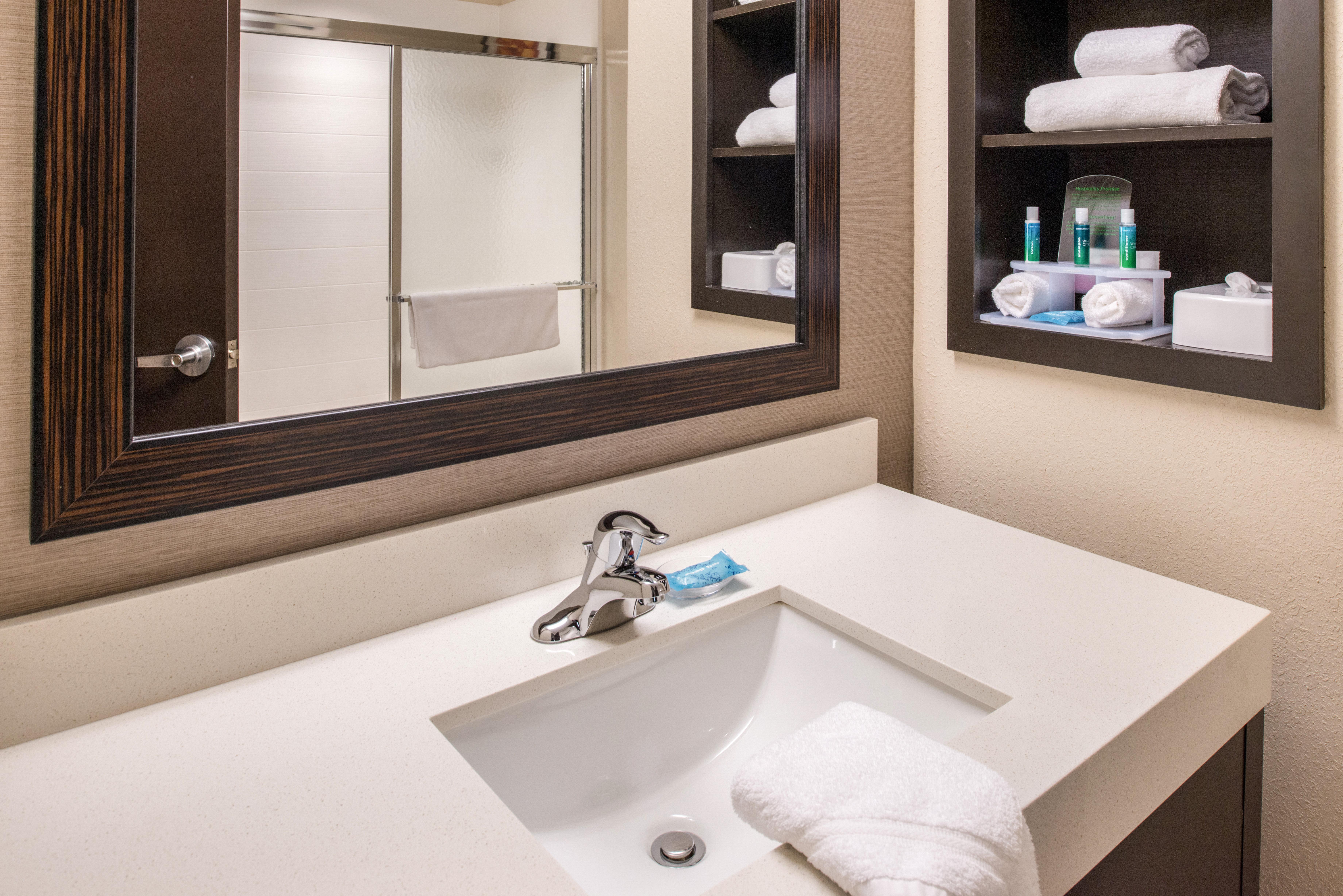 Holiday Inn Express & Suites Monroe By Ihg Exteriör bild